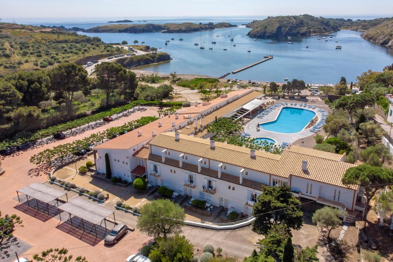 Hotel Calina Cadaqués Exteriér fotografie